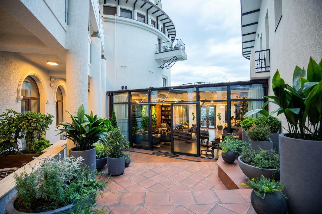 Hotel Adamo Tbilisi Exterior photo